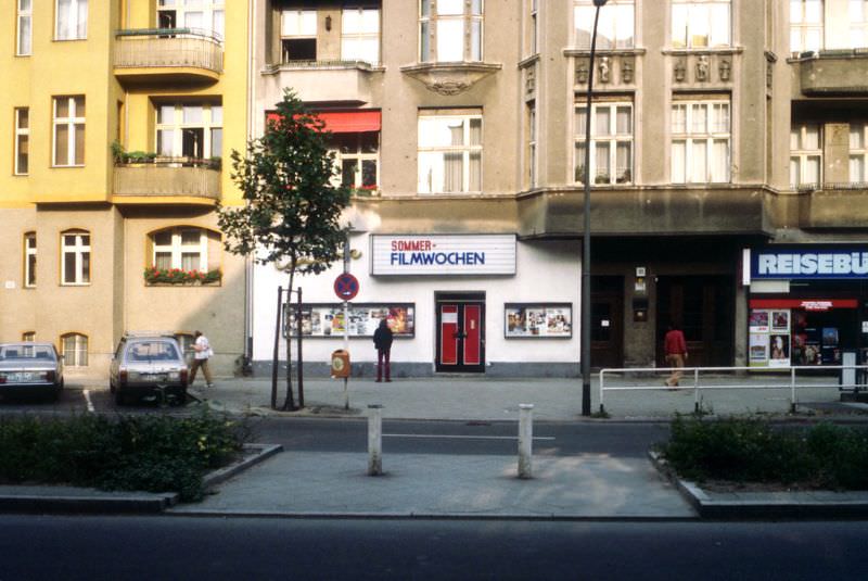 Divided Screen: The Duality of Berlin's Cinemas in the 1980s