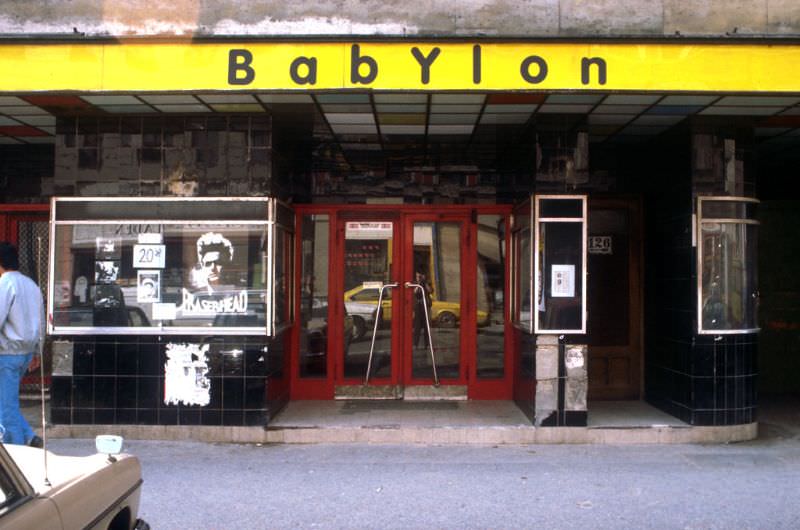 Divided Screen: The Duality of Berlin's Cinemas in the 1980s