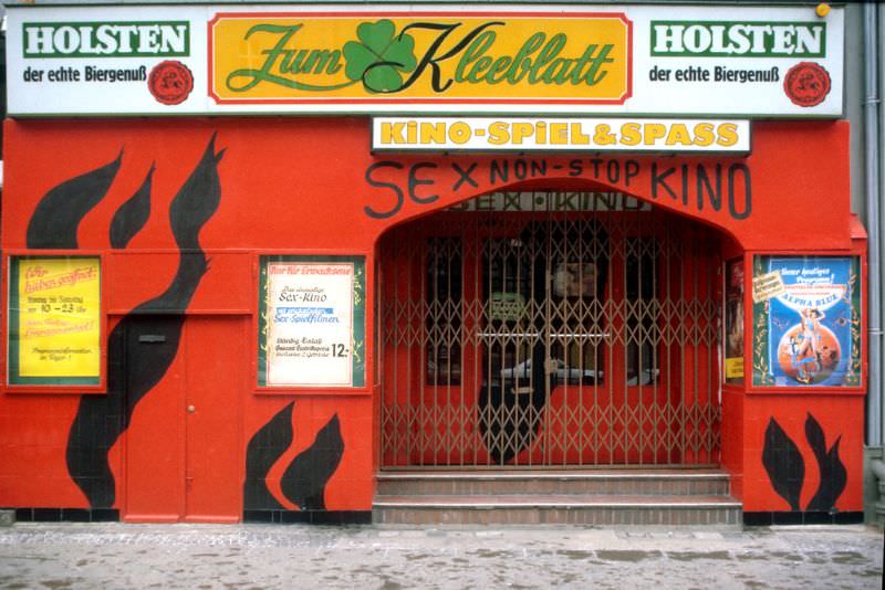 Divided Screen: The Duality of Berlin's Cinemas in the 1980s