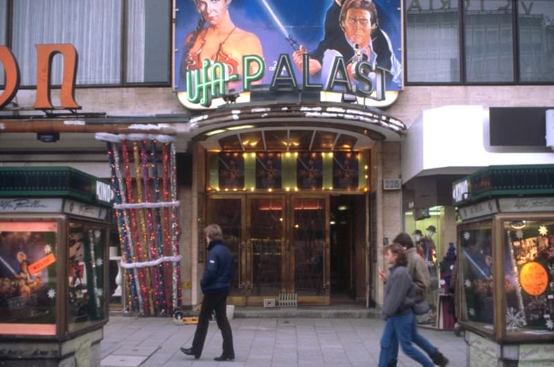 Divided Screen: The Duality of Berlin's Cinemas in the 1980s