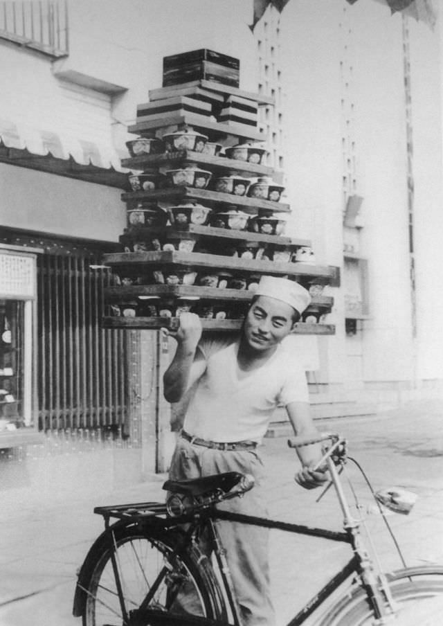 Bicycle Soba: The Delicious Tradition of Noodle Delivery in Japan