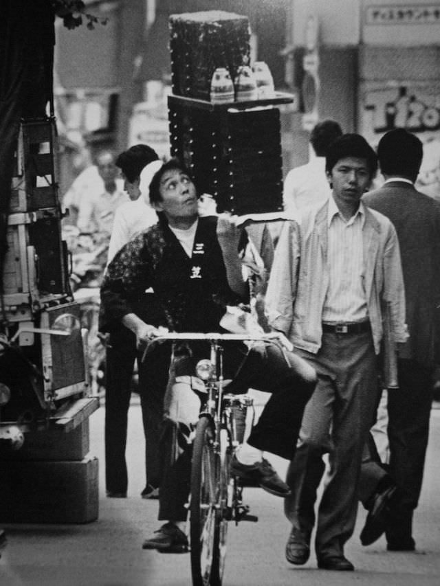 Bicycle Soba: The Delicious Tradition of Noodle Delivery in Japan