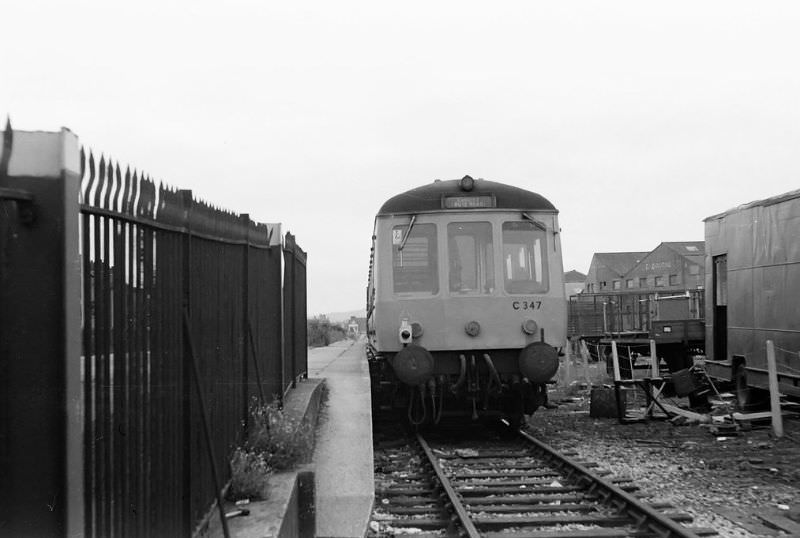 A three coach DMU set at Bute Street Station. In those days this service ran between here and Coryton. Now it's been replaced by a single coach unit shuttling between here and Queen St, Cardiff, July 1973