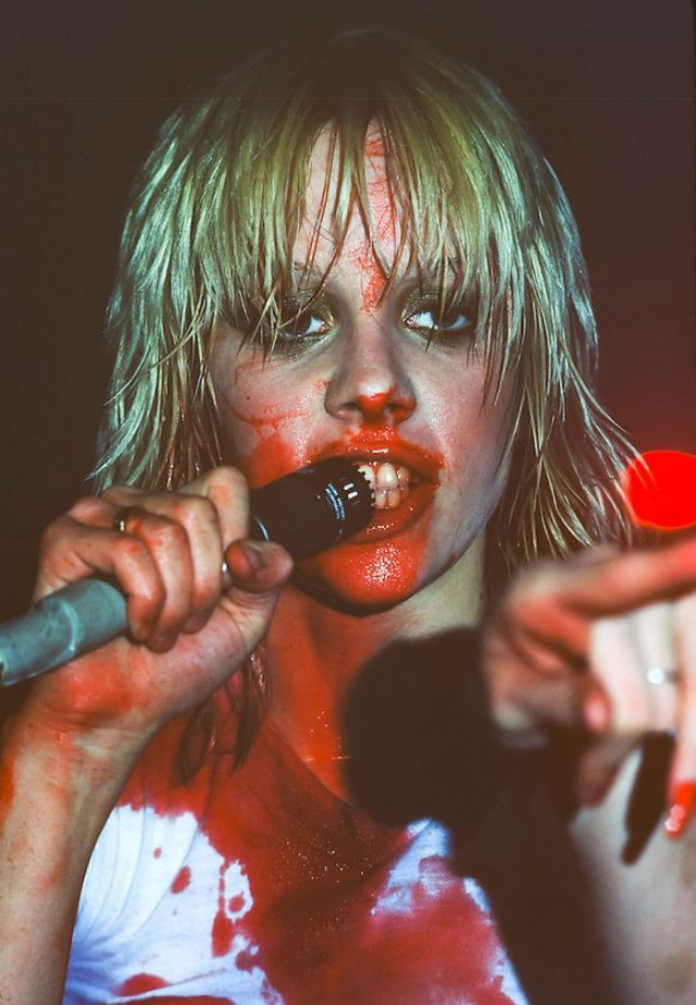The Punk Princess: Cherie Currie's Controversial 1976 Performance