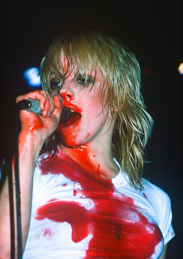 The Punk Princess: Cherie Currie's Controversial 1976 Performance