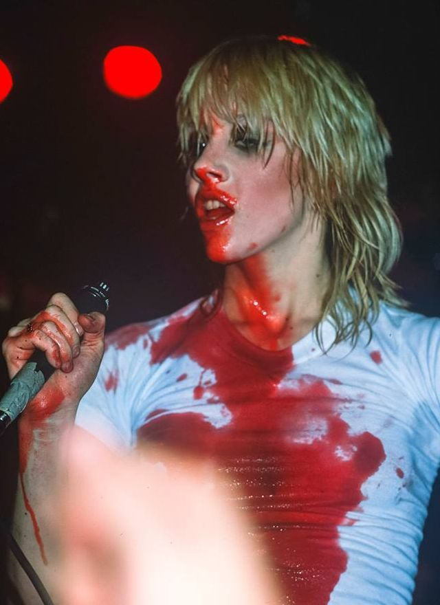 The Punk Princess: Cherie Currie's Controversial 1976 Performance