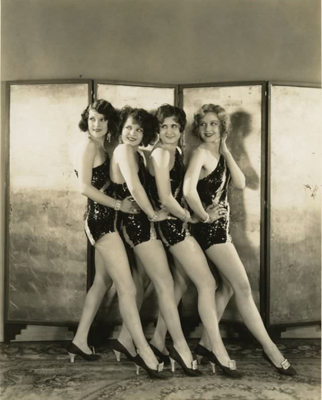 Glamorous Photos of Clara Bow in movie 'The Wild Party 1929'