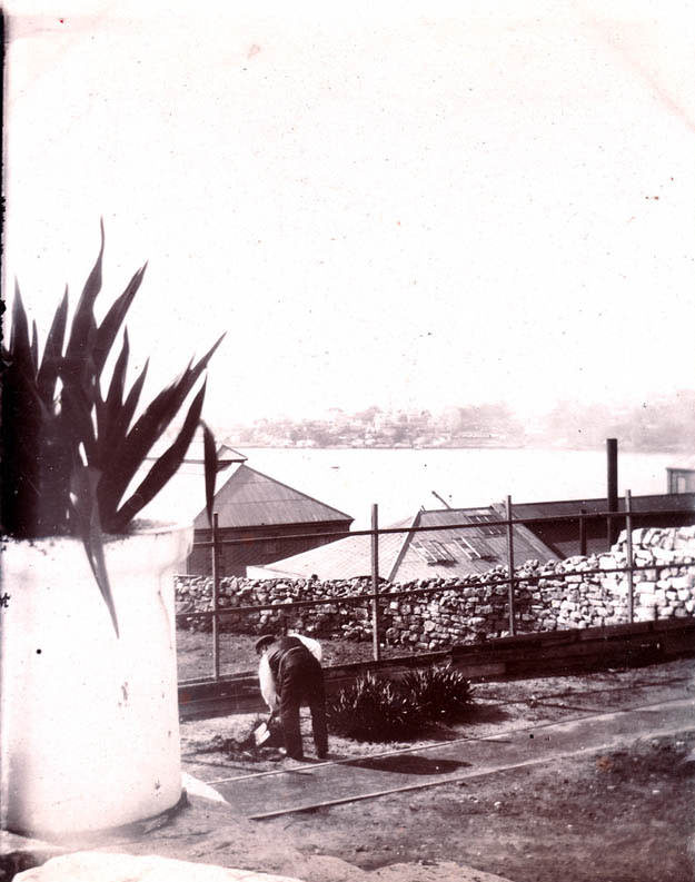 Step Back in Time: A Journey Through Cockatoo Island's Early 20th Century