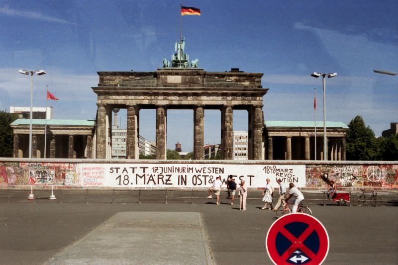 Brandenburg Gate, West Berlin, Germany, 1989