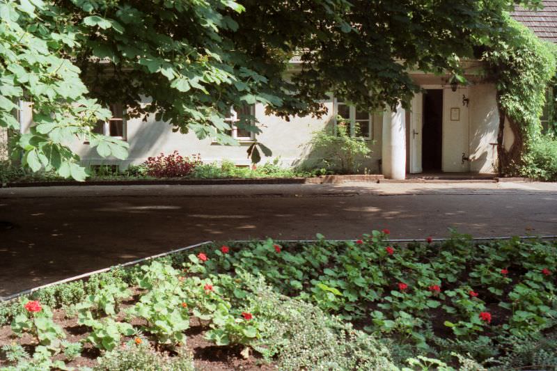 Birthplace of Frédéric Chopin, Warsaw, 1989