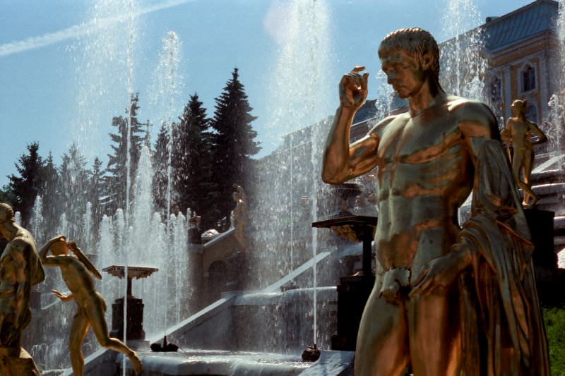 Petrodvorets, Leningrad, 1989