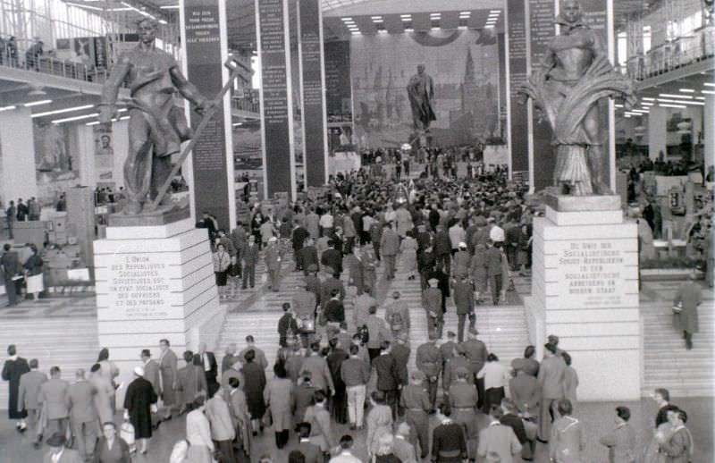 U.S.S.R. pavilion, Expo 58 World Fair, Brussels, 1958