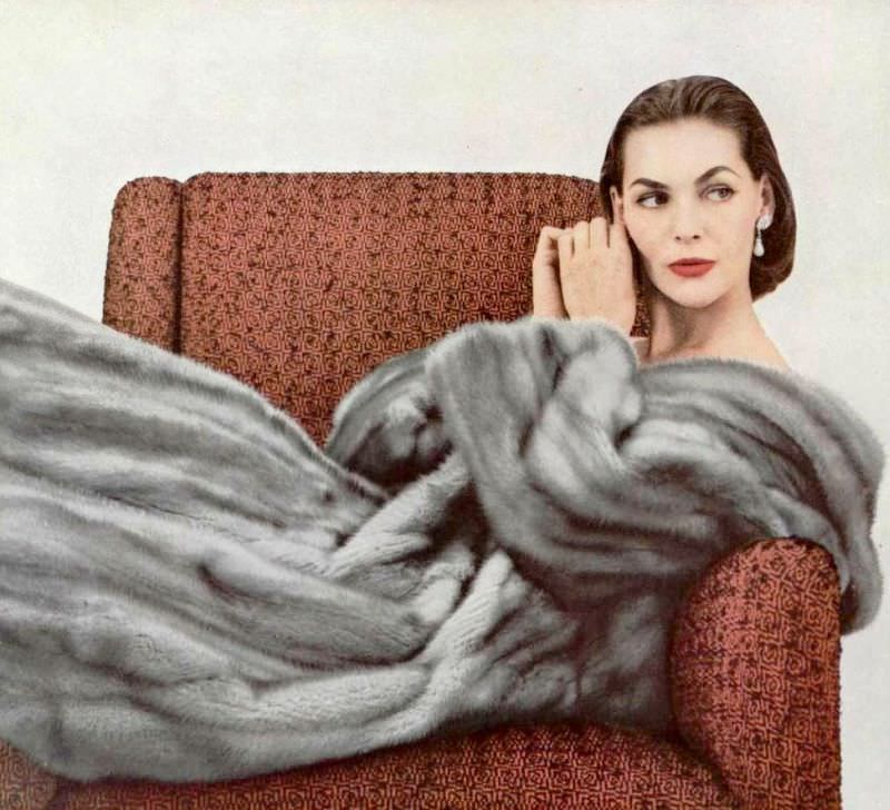 Georgia Hamilton in Ceruléen EMBA mink coat by Maurice Kotler, jewelry by Cartier, 1955