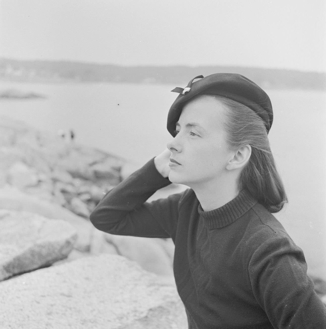 Georgia Hamilton models a sweater and beret by DuBerry.