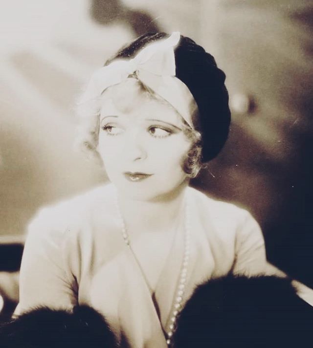 Stunning Photos of Clara Bow and other Stars from the movie 'Her Wedding Night (1930)'