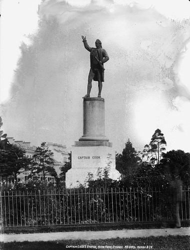 The Heart of Sydney: A Look at Hyde Park in the Early 1900s