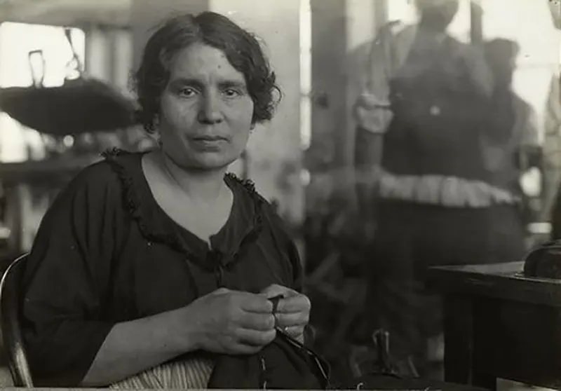 Italian clothing worker in Rochester, NY factory, 1915.