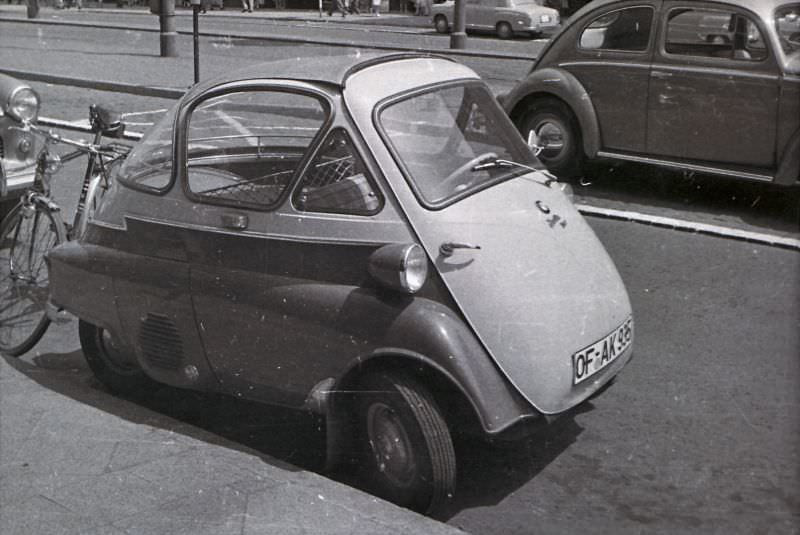 The Isetta: The Unique Microcar from the 1950s that was too ahead of its time