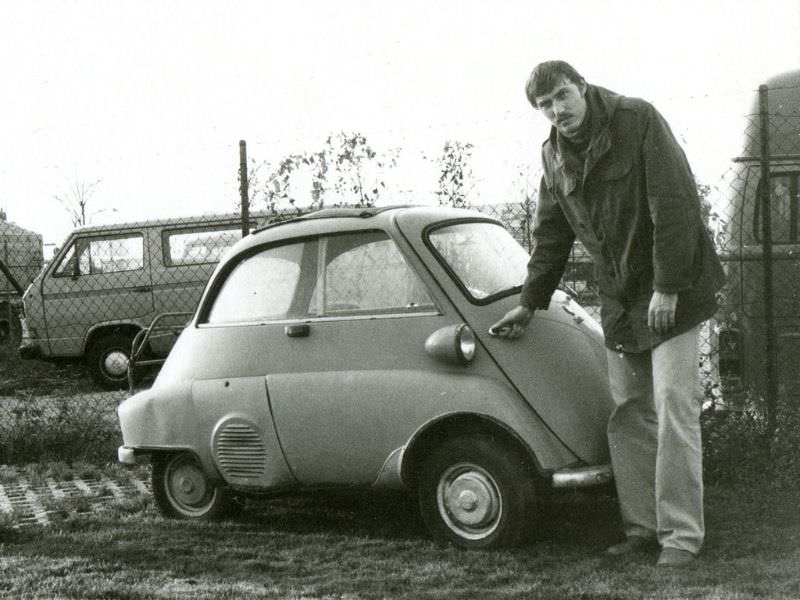 The Isetta: The Unique Microcar from the 1950s that was too ahead of its time