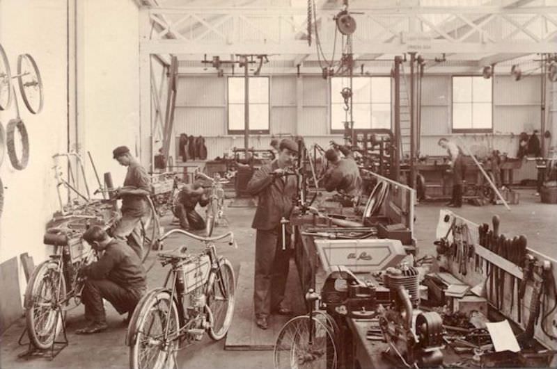 The Innovative Lewis Cycle and Motor Works Factory: A Look inside the Factory in Adelaide from the 1900s