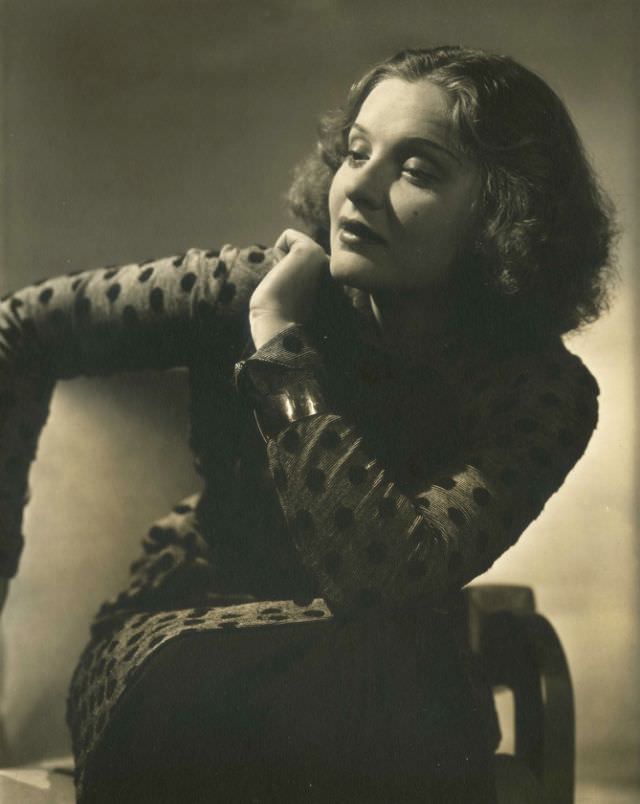 Anna Sten, 1934-1935.