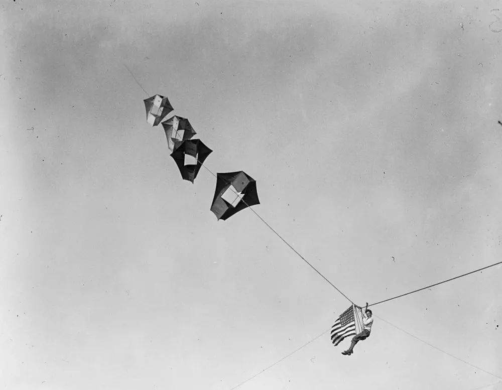 The Incredible History of Man-Lifting Kites: The Aerial Reconnaissance Technology you never knew Existed!