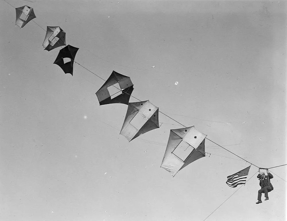 The Incredible History of Man-Lifting Kites: The Aerial Reconnaissance Technology you never knew Existed!