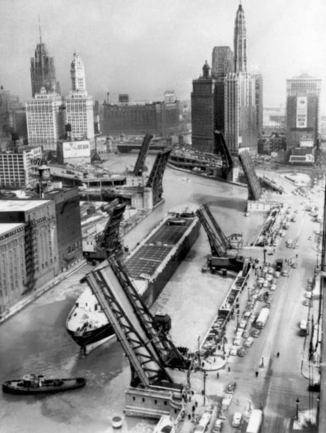 The Marine Angel's Historic Journey Through the Chicago River in 1953