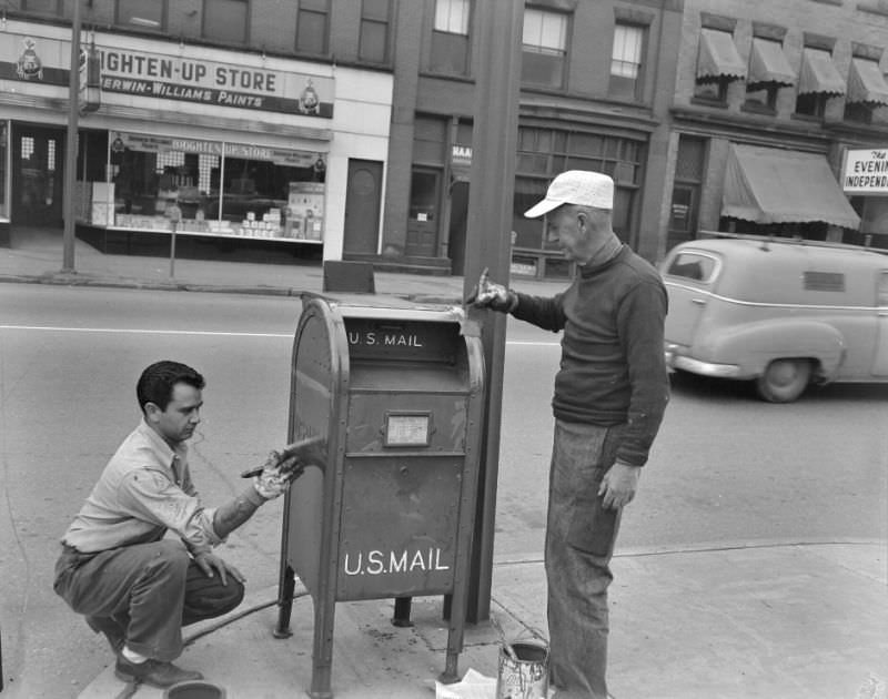 Erie St N, Massillon, Ohio, 1960s