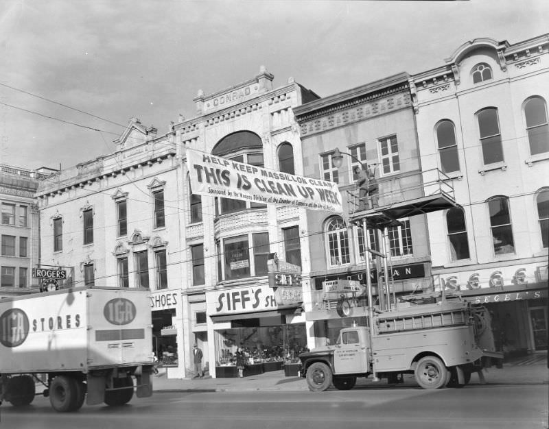 Lincoln Way E, Massillon, Ohio, October 1962