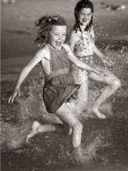 A Glimpse into the Lives of Melbourne's Children in the 1940s-50s