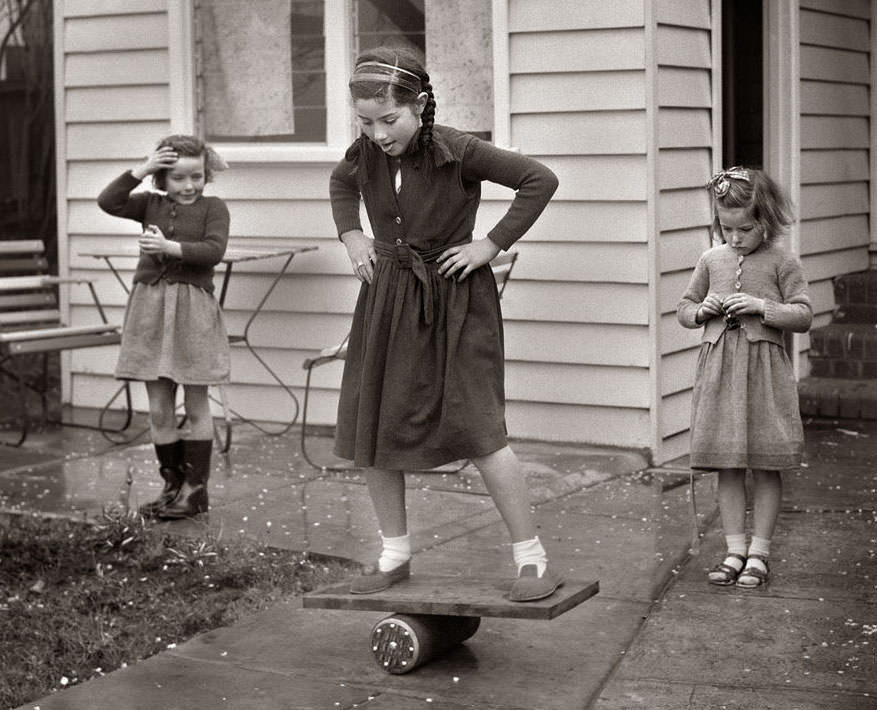 A Glimpse into the Lives of Melbourne's Children in the 1940s-50s