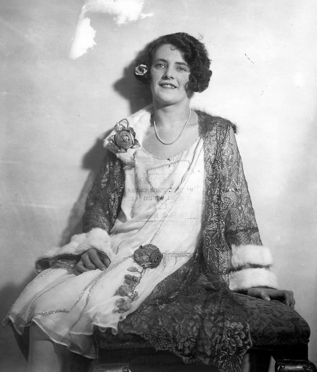 Fashionable Flappers: Glamorous Portraits of 1920s Melbourne Women