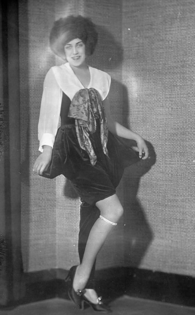 Fashionable Flappers: Glamorous Portraits of 1920s Melbourne Women