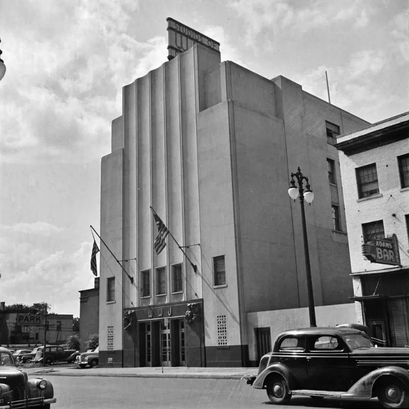 Street view of Radio station WWJ in Detroit, Michigan, August 1942.