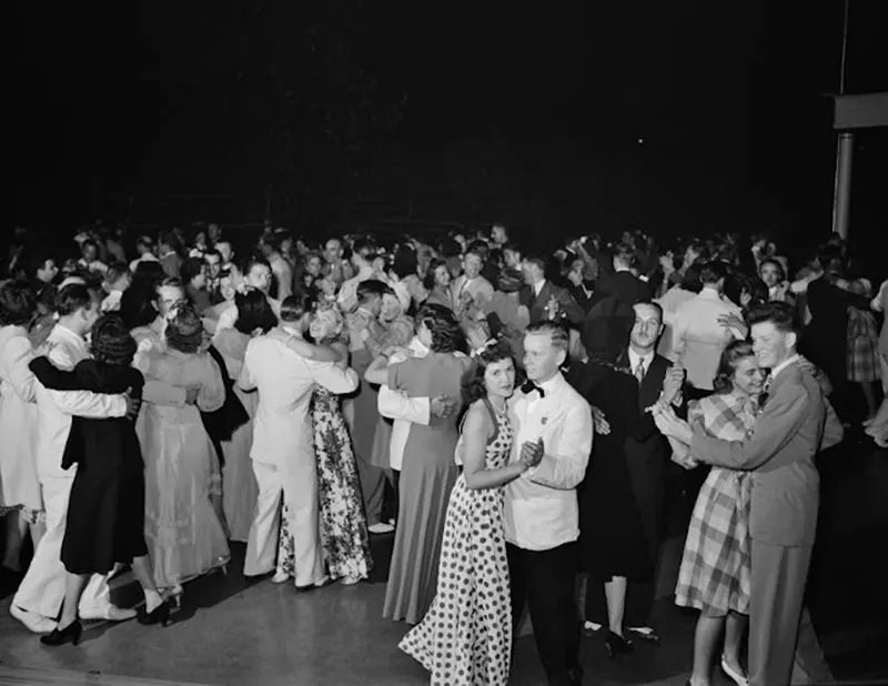 Crowd dancing, 1940.