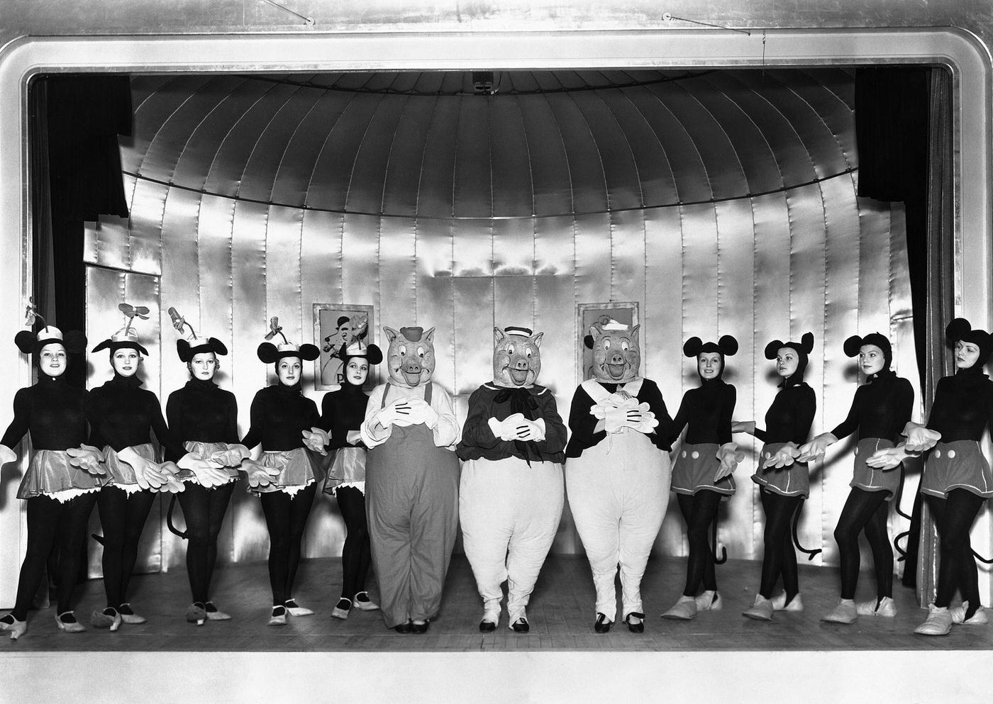 The Monte Carlo Follies, 1934. Mickey Mouse - Hilda Knight, Minnie Mouse - Evelyn Dall, Big bad wolf - Bob Robinson.
