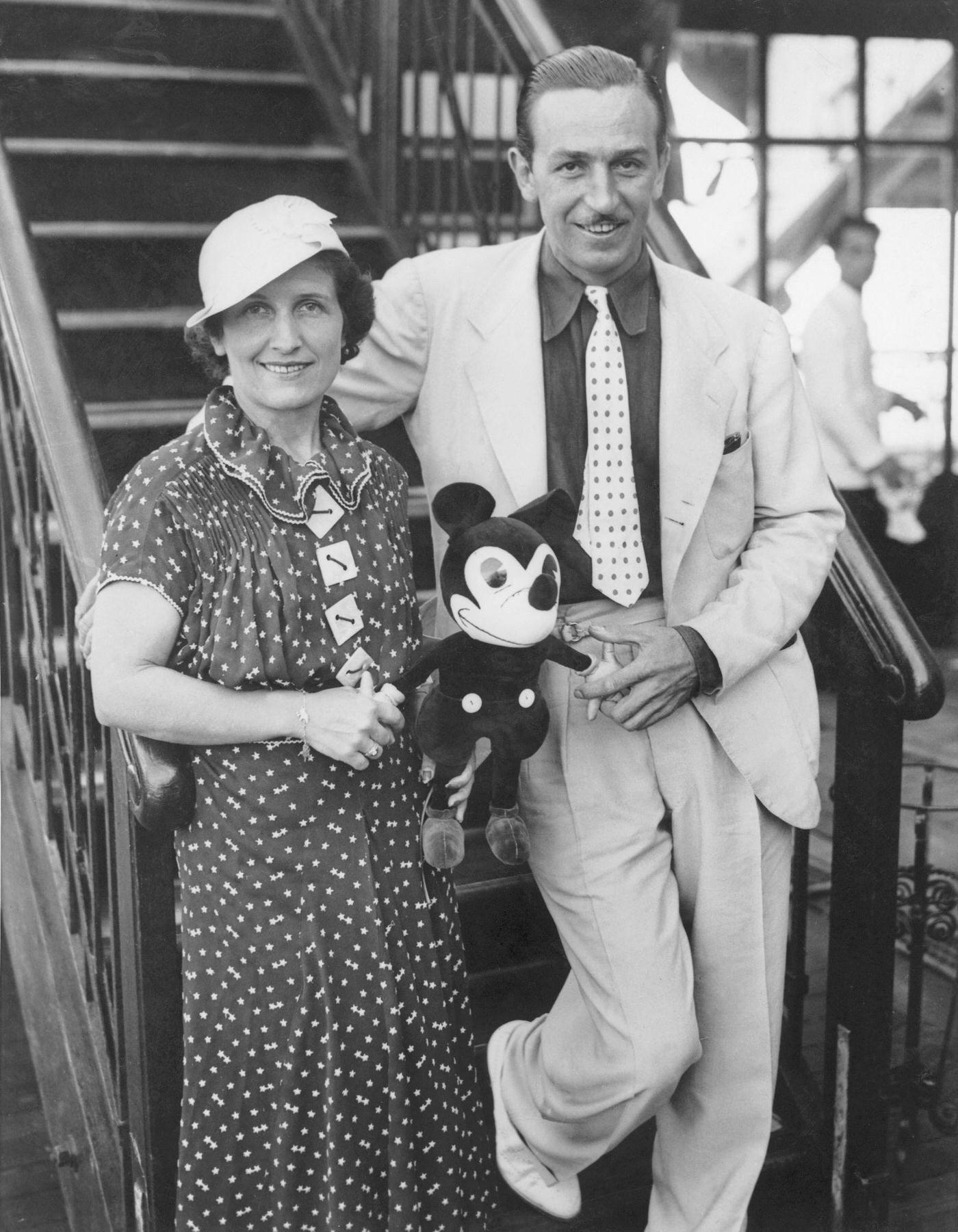 Walt Disney with wife and Micky Mouse during a visite in New York, 1935