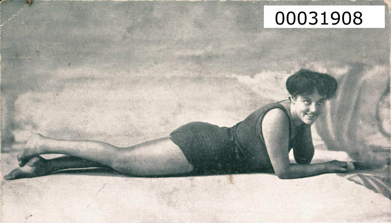 Annette Kellerman, Champion Lady Swimmer and Diver of the World