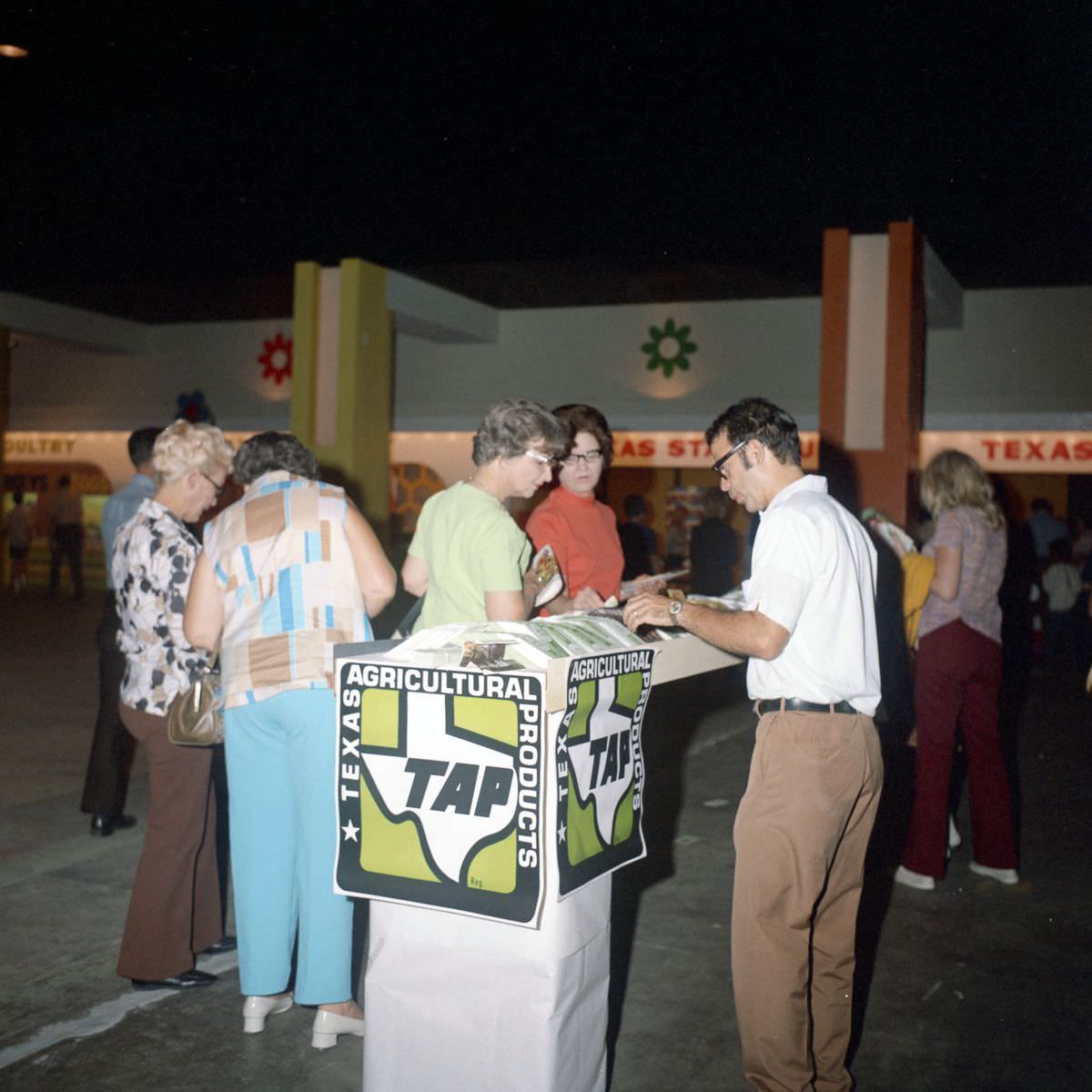Crowning Miss Pecan Nuts: A Look at the 1972 Texas State Fair Beauty Pageant
