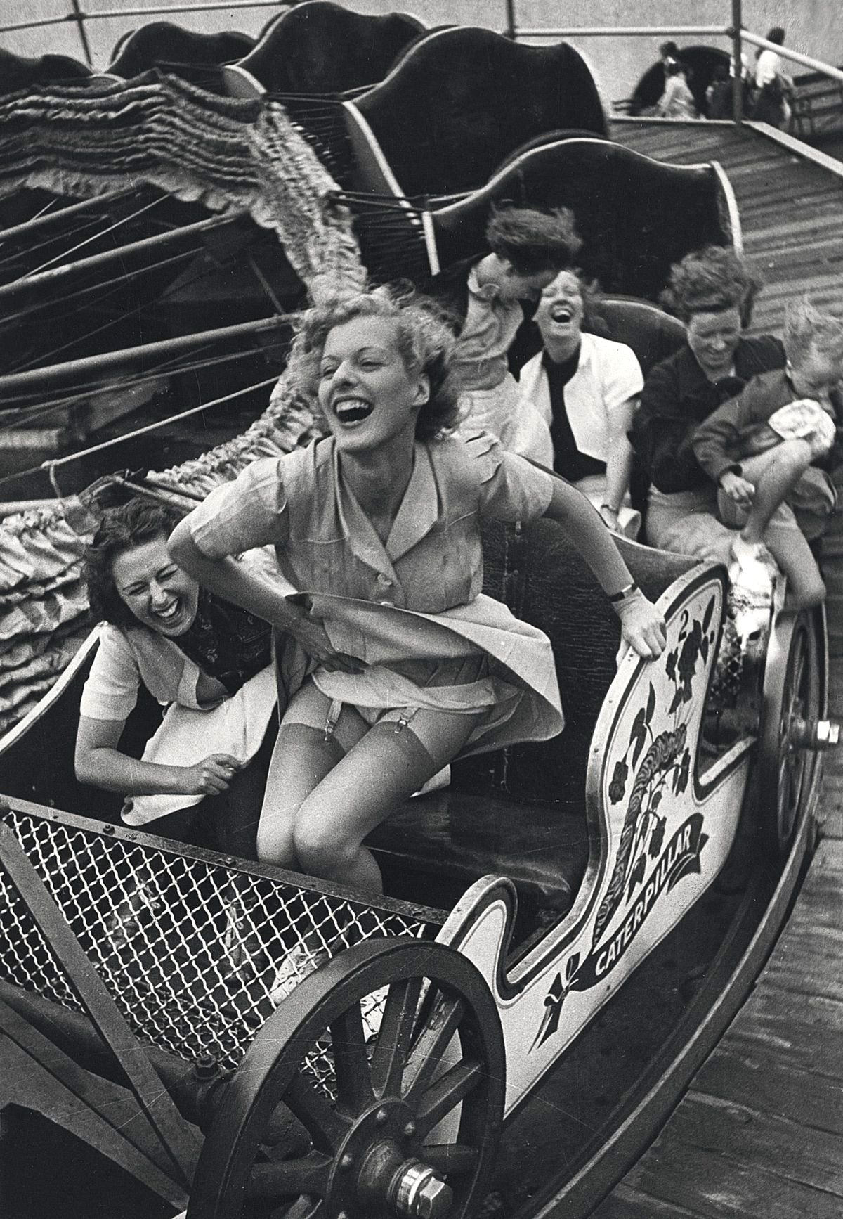 From Pub to Seaside: Grace Robertson's Mother's Day Off Chronicles Women's Rare Day of Fun, 1950s