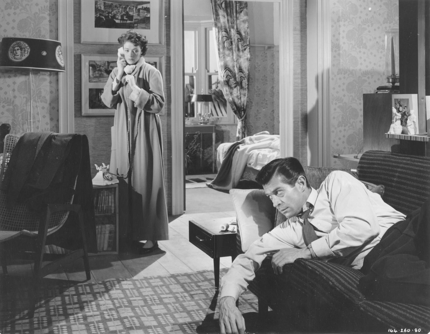Maggie Smith and George Nader in Nowhere to Go (1958)