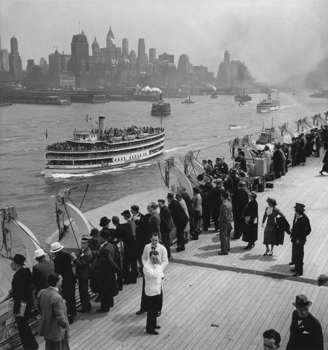 Arrival in New York on the Normandie 1, 1935.
