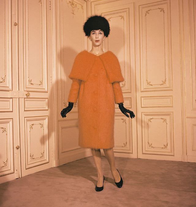 Orange mohair wool coat by Pierre Cardin. Fall-Winter 1958-1959.