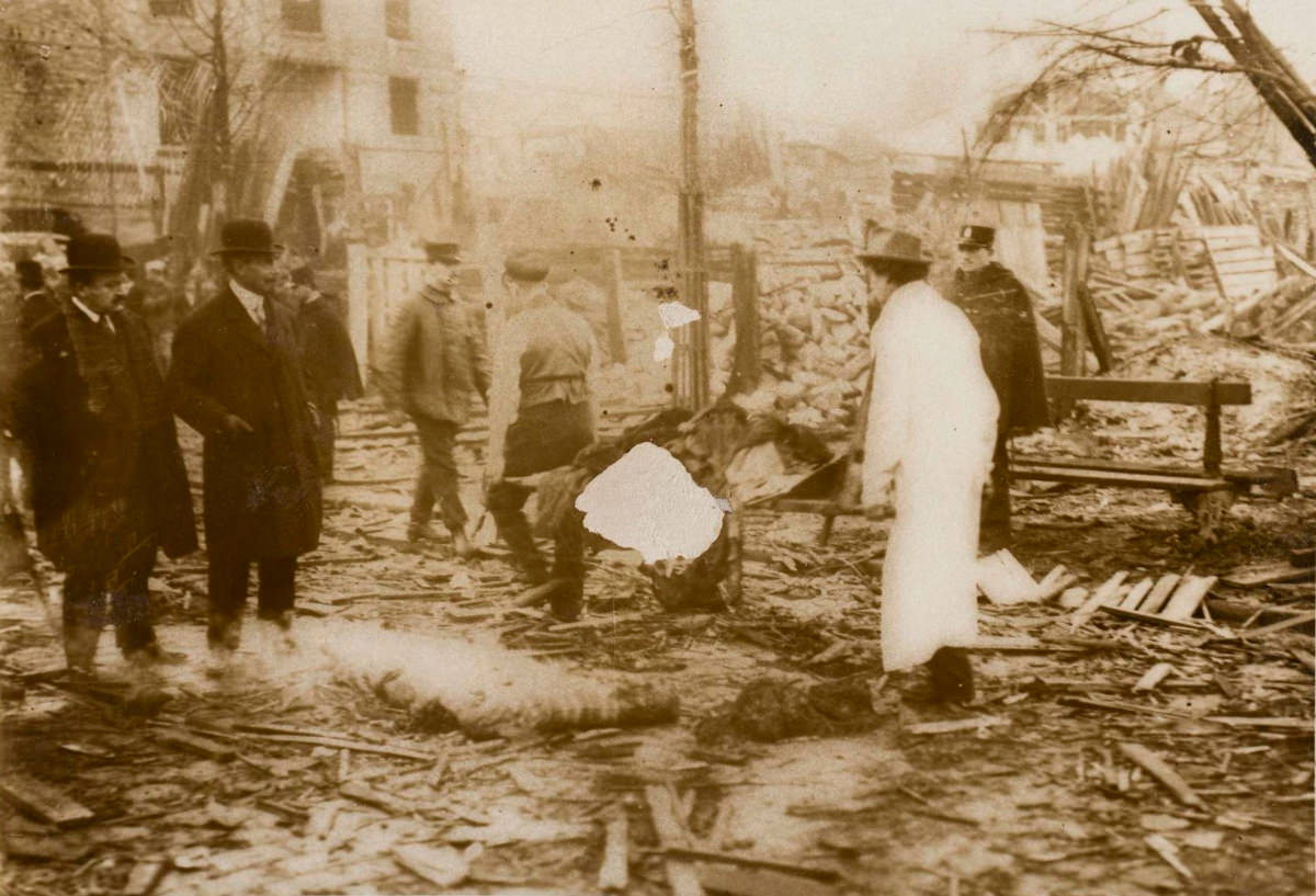 The Soaked City: Paris' Historic 1914 Rainstorm