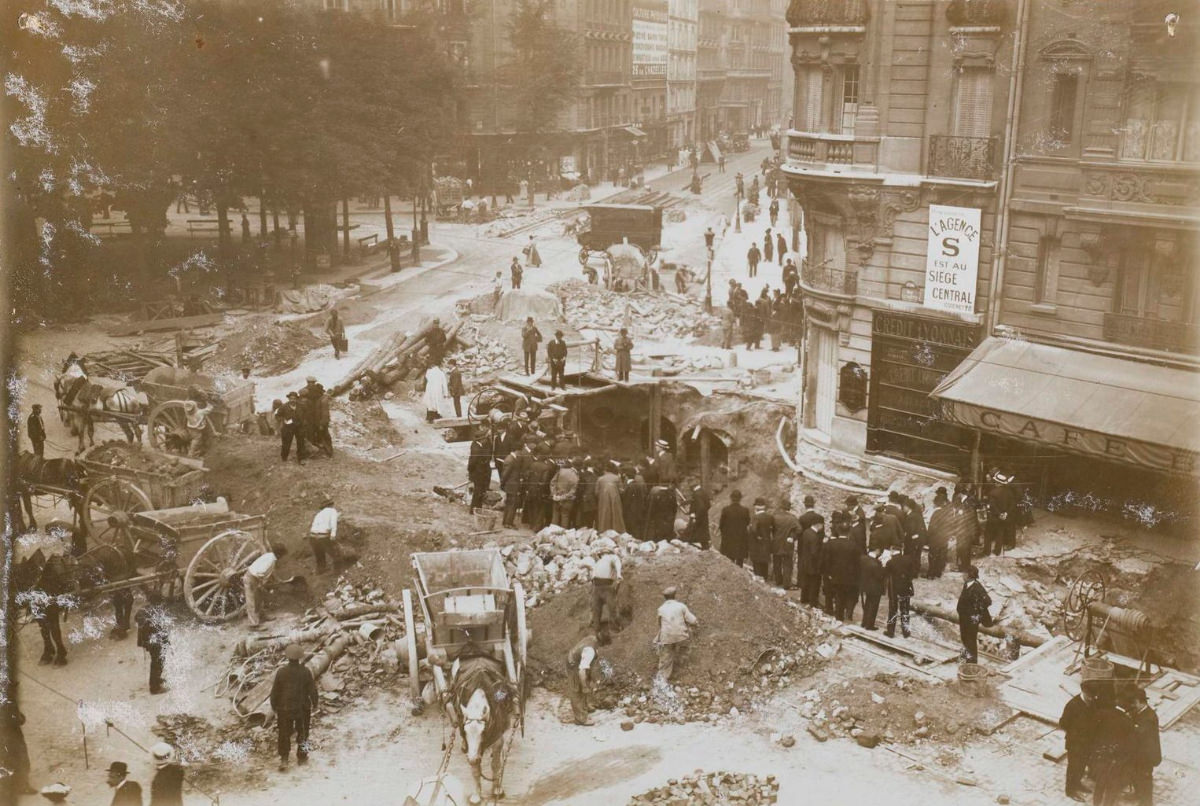 The Soaked City: Paris' Historic 1914 Rainstorm