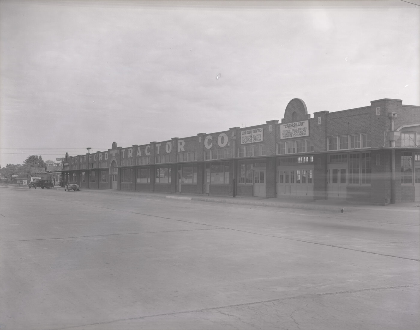 Crawford Tractor Company Building, 1930s
