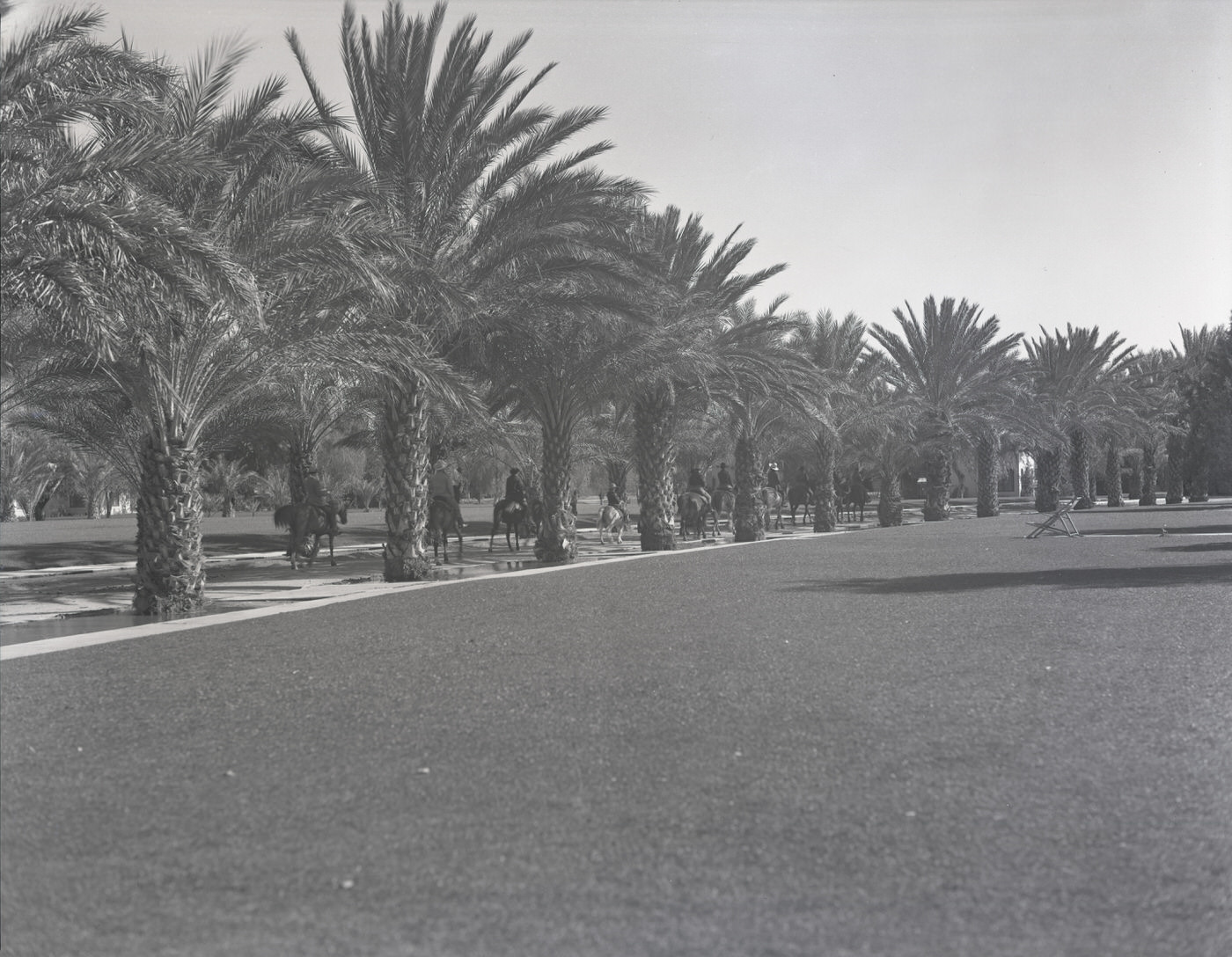 Wigwam Resort Guests, 1930s