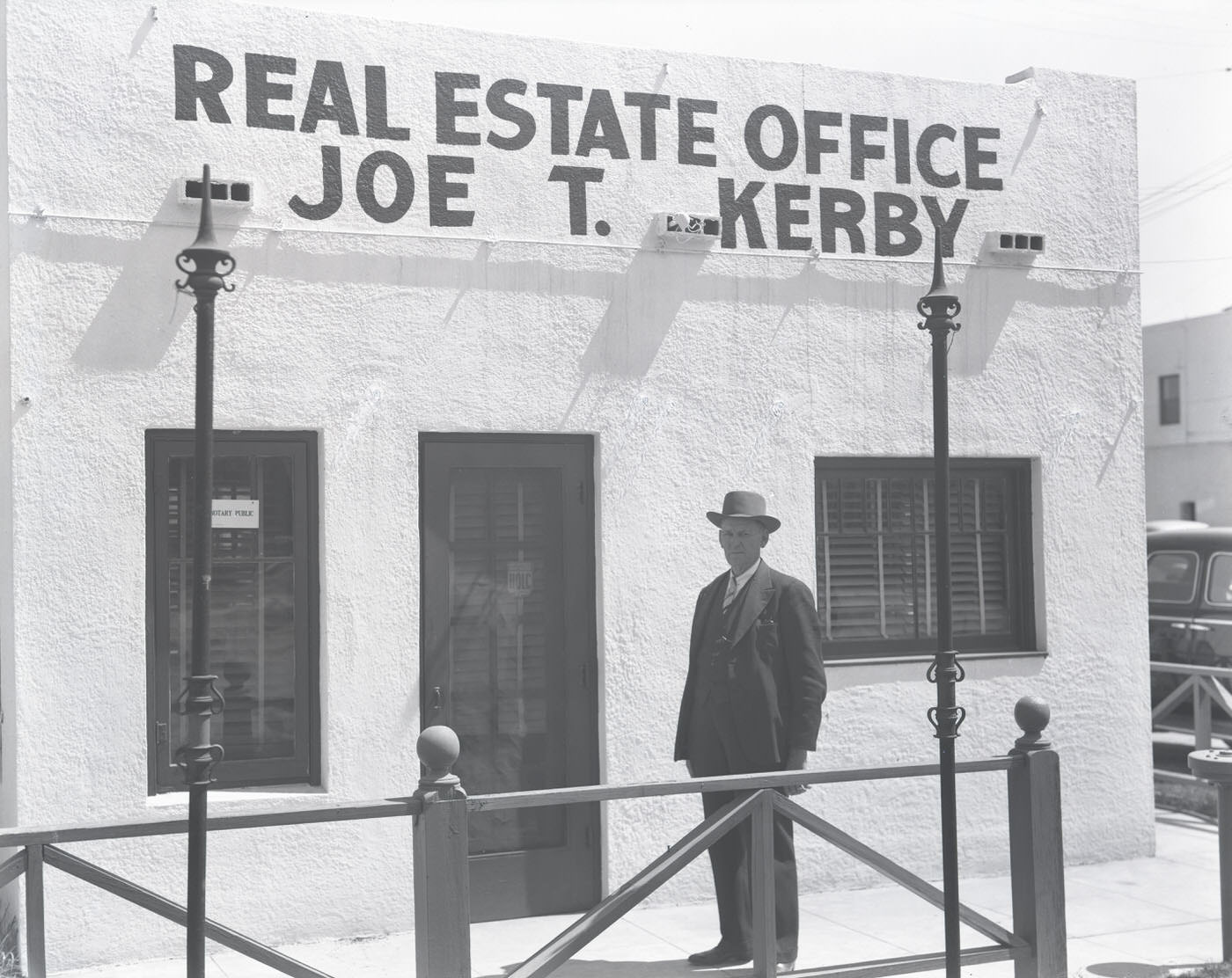 Joe Kerby Real Estate Office Exterior, 1941