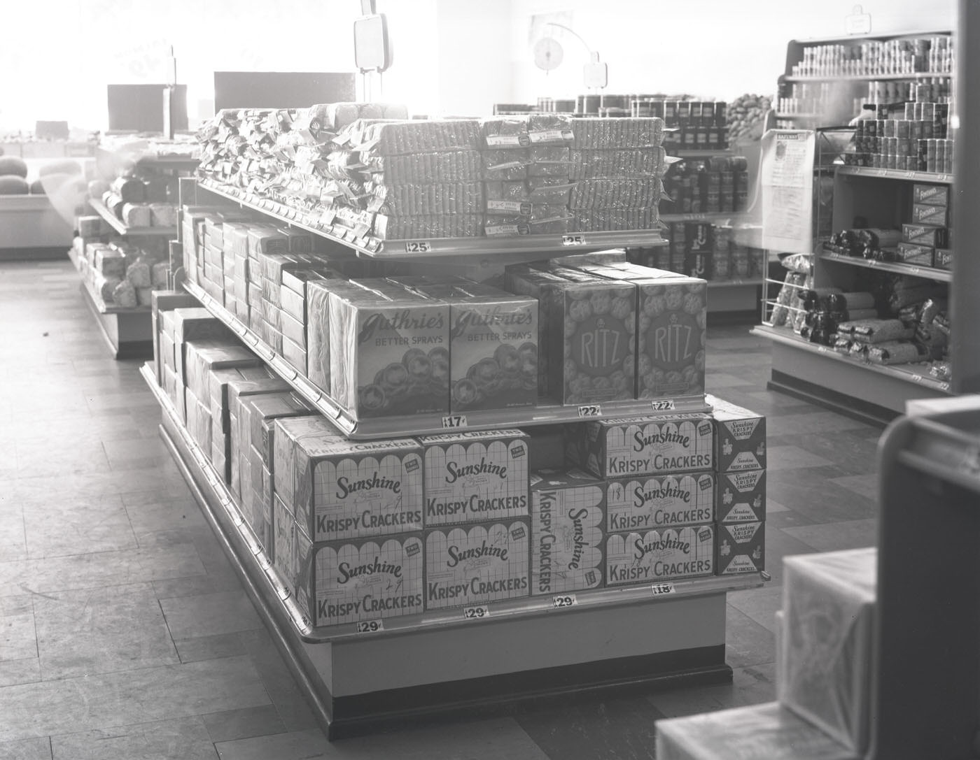 Cracker and Cookie Aisle at Safeway, 1941